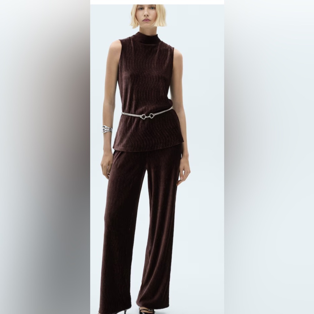 Mango Crinkle Dark Brown Velvet Pants/Straight Fit-  Size M - Picture 2 of 7